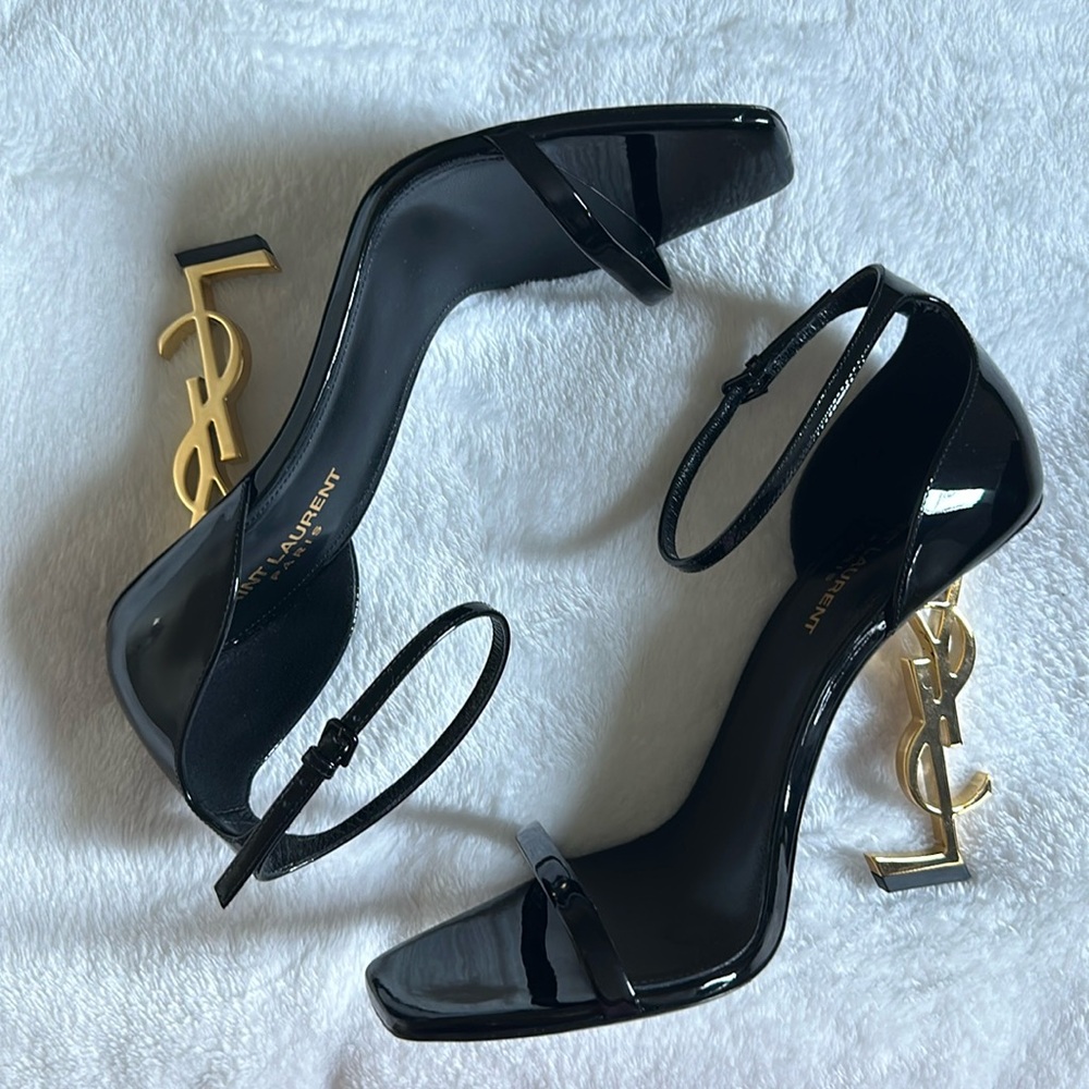 YSL OPYUM SANDALS IN PATENT LEATHER